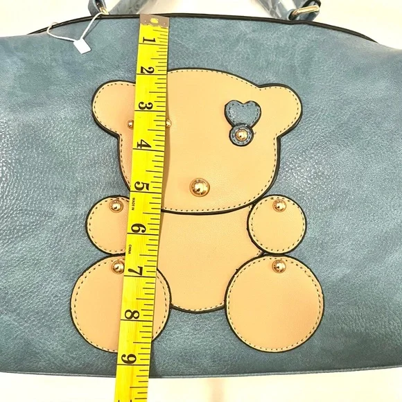 Winking Bear Crossbody and Wristlet Wallet 3 Piece Bundle - New - Picture 10 of 16